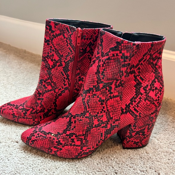 Madden Girl Red and Black Ankle Booties with Snakeskin Print - Picture 4 of 4